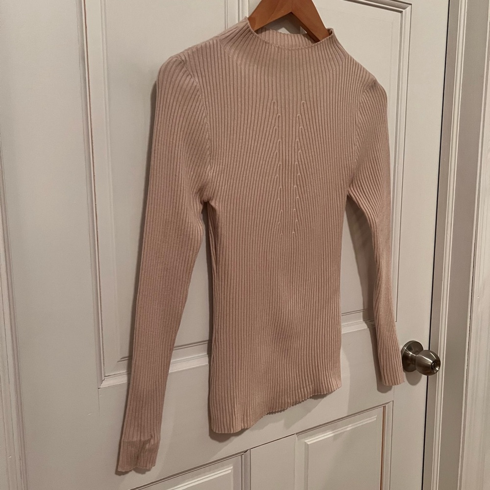 Cream Ribbed Knit Sweater - Picture 6 of 12